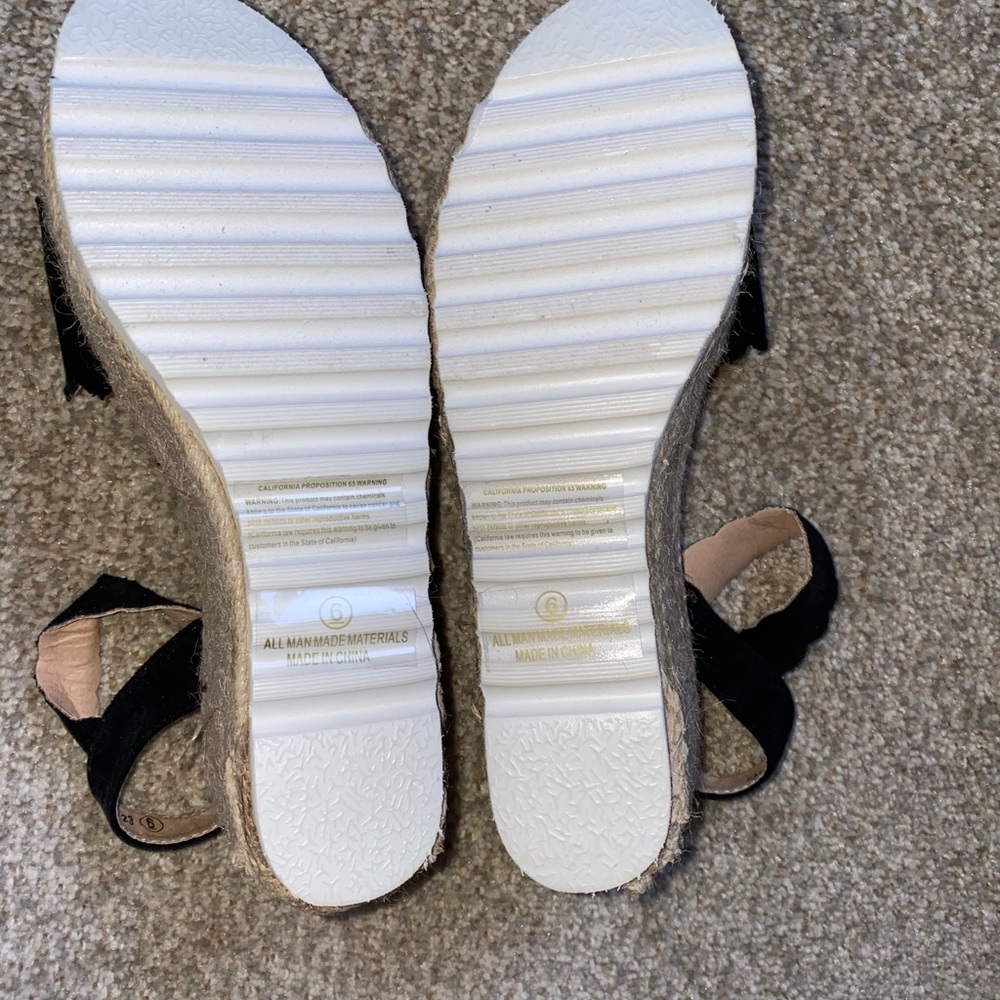 Espadrilles - Picture 6 of 6